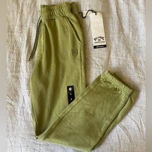 BILLABONG SWEATPANTS💚